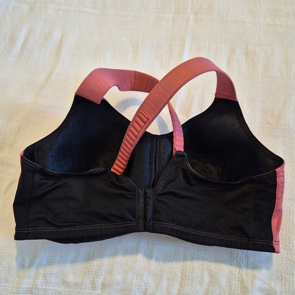 Livi Active women's size 44DDD Max Support convertible strap bra EUC - Picture 3 of 9